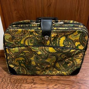 Vintage 60’s Retro Bantam Travelware Suitcase